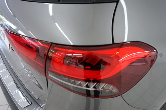 MERCEDES-BENZ GLA 180 usata 30
