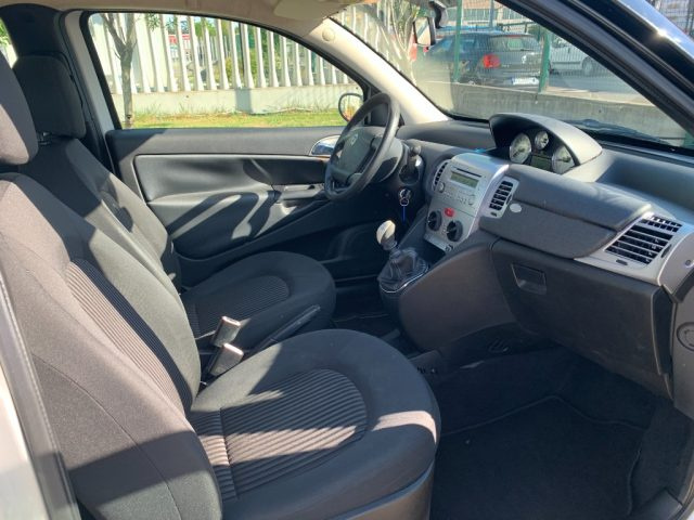 LANCIA Ypsilon usata, con Immobilizzatore elettronico