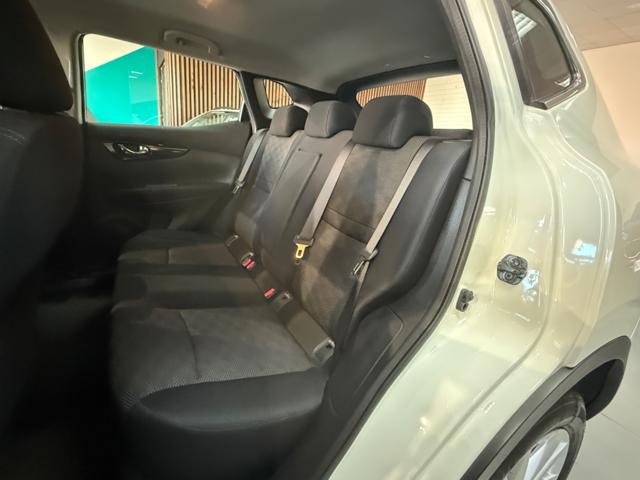 NISSAN Qashqai usata, con Fendinebbia
