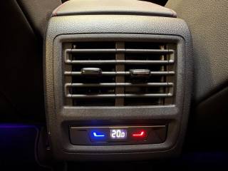 VOLKSWAGEN Golf GTI usata, con Fari Xenon