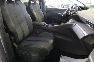 PEUGEOT 3008 usata, con Touch screen
