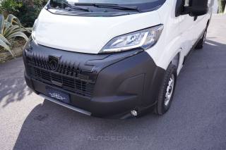 PEUGEOT Boxer usata, con Vivavoce