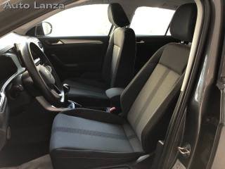 VOLKSWAGEN T-Roc usata, con Autoradio