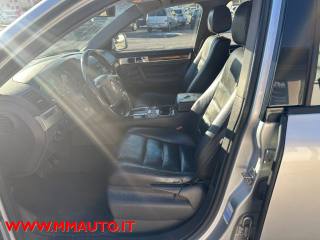VOLKSWAGEN Touareg usata, con Climatizzatore