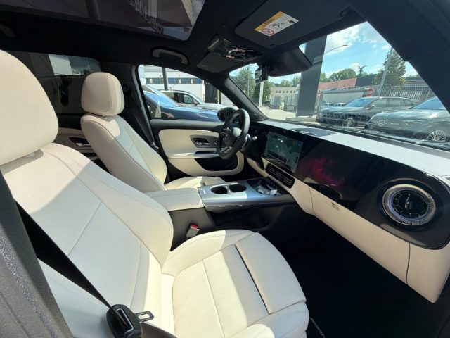 MERCEDES-BENZ GLB 200 usata, con ESP
