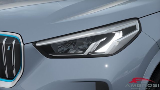BMW iX1 usata 5