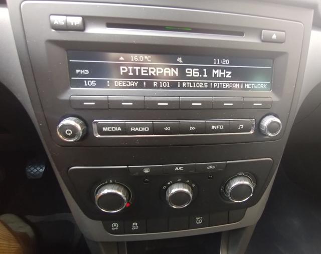 SKODA Yeti usata, con Bluetooth