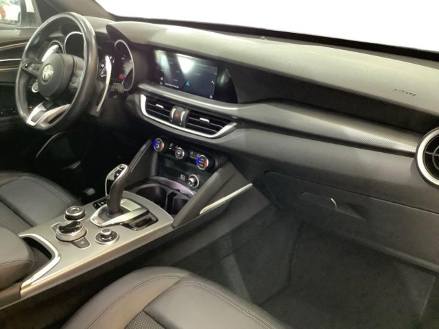 ALFA ROMEO Stelvio usata, con Controllo trazione