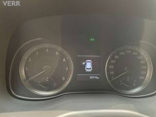 HYUNDAI Kona usata, con Volante in pelle