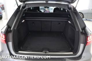AUDI A4 usata, con Sensori di parcheggio anteriori