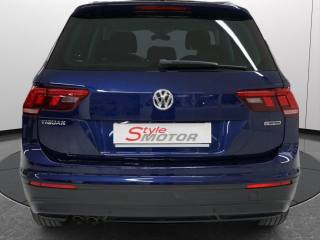 VOLKSWAGEN Tiguan usata, con Leve al volante
