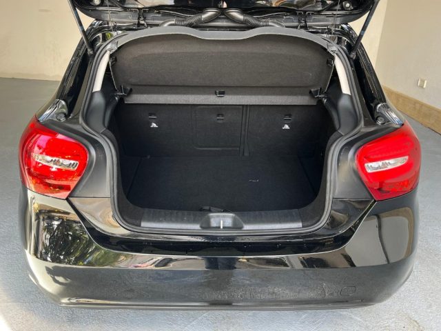 MERCEDES-BENZ A 160 usata, con Airbag testa