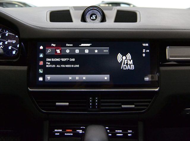 PORSCHE Cayenne usata, con Chiusura centralizzata