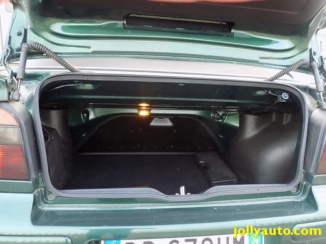 VOLKSWAGEN Golf Cabriolet usata 17