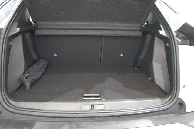 PEUGEOT 2008 usata 33