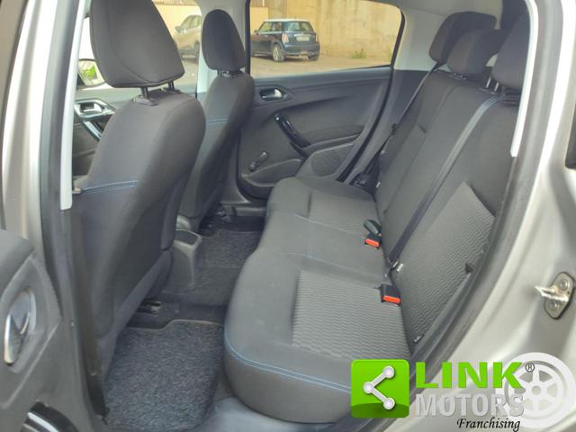 PEUGEOT 208 usata, con Bluetooth