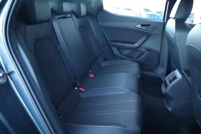 SEAT Leon usata, con Bracciolo