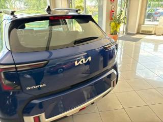 KIA Stonic 1.0 T-GDi 100 CV MHEV DCT Black Edition