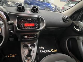 SMART ForFour usata, con Autoradio digitale