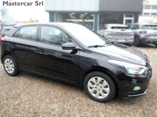 HYUNDAI i20 usata, con Airbag Passeggero