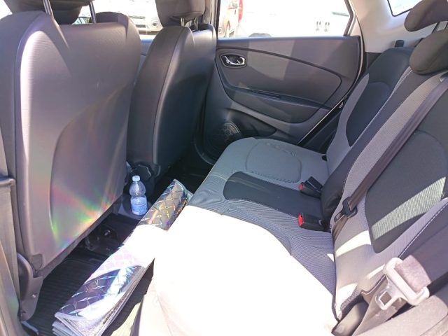 RENAULT Captur usata 10