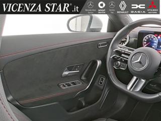 MERCEDES-BENZ CLA 180 usata, con Controllo automatico clima