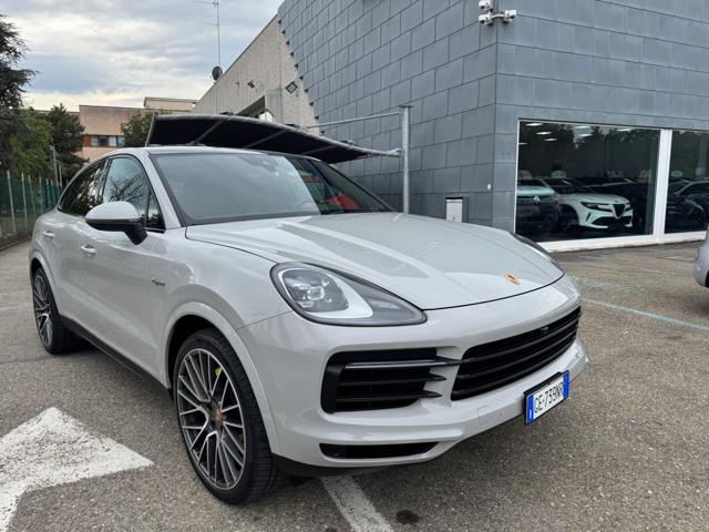 PORSCHE Cayenne usata, con Airbag