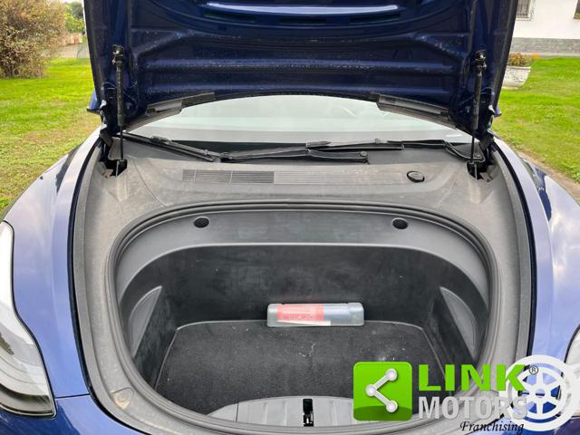 TESLA Model 3 usata, con Sedile posteriore sdoppiato