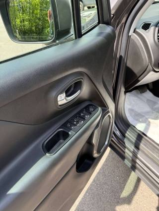 JEEP Renegade usata, con Park Distance Control