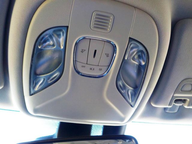 JEEP Compass usata, con Sound system