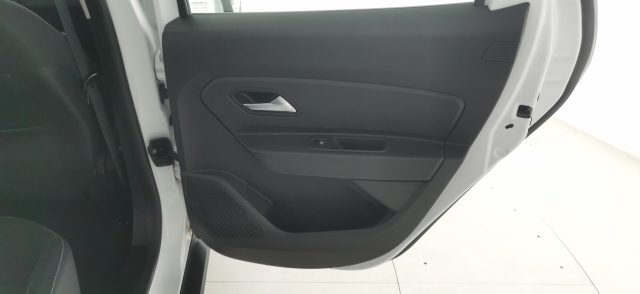 DACIA Duster usata 49