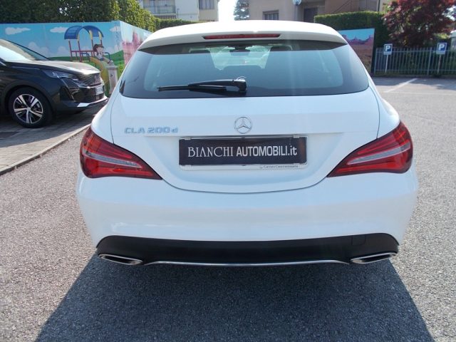 MERCEDES-BENZ CLA 200 usata, con Boardcomputer