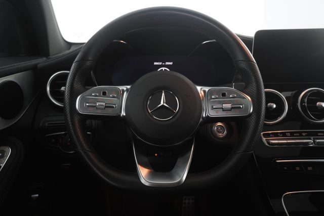 MERCEDES-BENZ GLC 220 usata 11