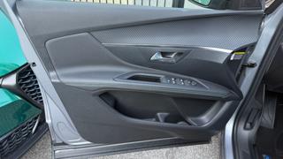 PEUGEOT 3008 usata, con Servosterzo