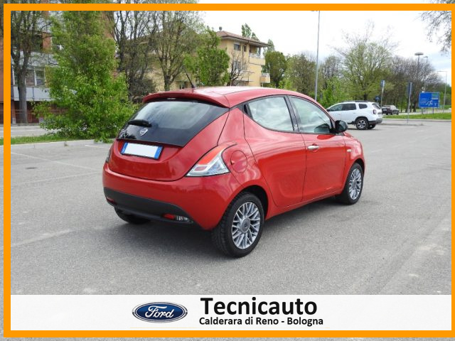 LANCIA Ypsilon usata, con Airbag