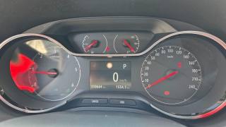 OPEL Grandland X usata, con Leve al volante