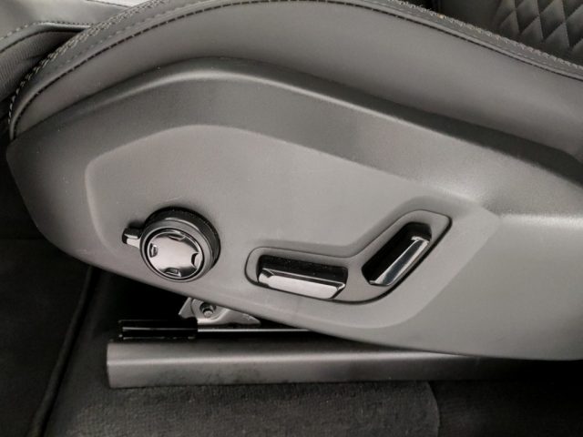 VOLVO XC90 usata, con Regolazione elettrica sedili