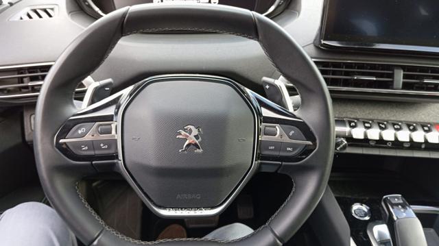 PEUGEOT 5008 usata, con Cerchi in lega