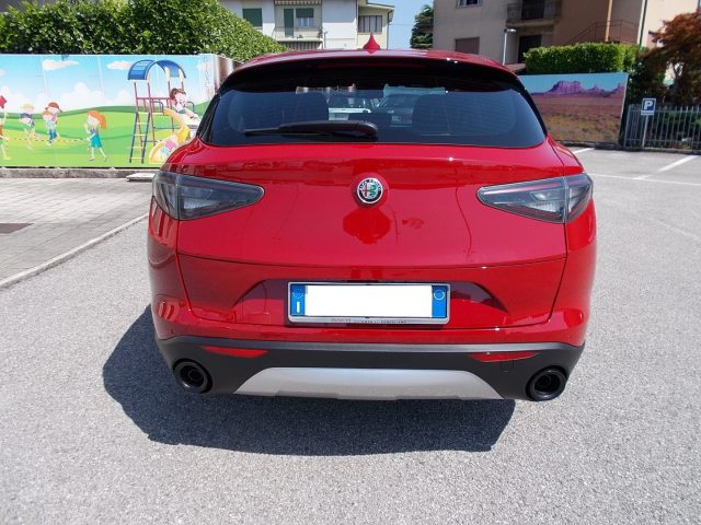 ALFA ROMEO Stelvio usata, con Autoradio