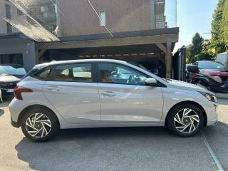 HYUNDAI i20 usata, con Airbag laterali