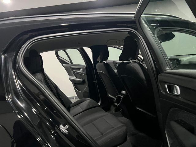 VOLVO XC40 usata, con Controllo automatico clima