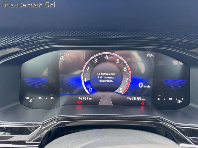 VOLKSWAGEN Taigo usata, con Autoradio