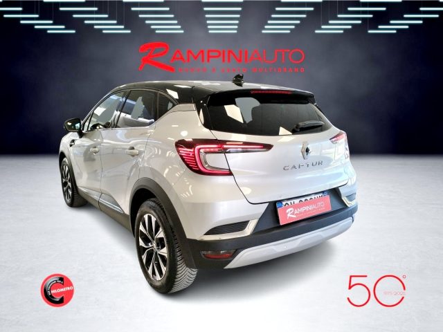 RENAULT Captur usata 10