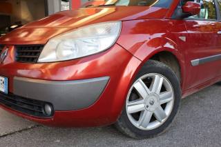 RENAULT Scenic usata 70