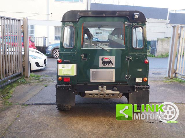 LAND ROVER Defender usata 5