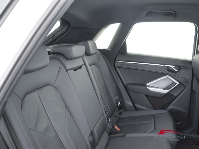 AUDI Q3 usata 10