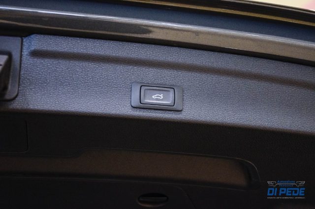AUDI Q3 usata, con Controllo elettronico della corsia