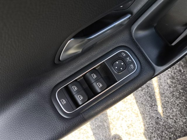 MERCEDES-BENZ A 180 usata 10