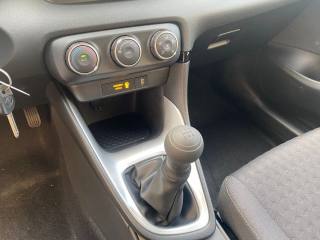 TOYOTA Yaris usata, con Sedili riscaldati