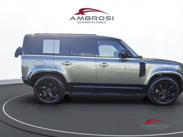 LAND ROVER Defender usata 4